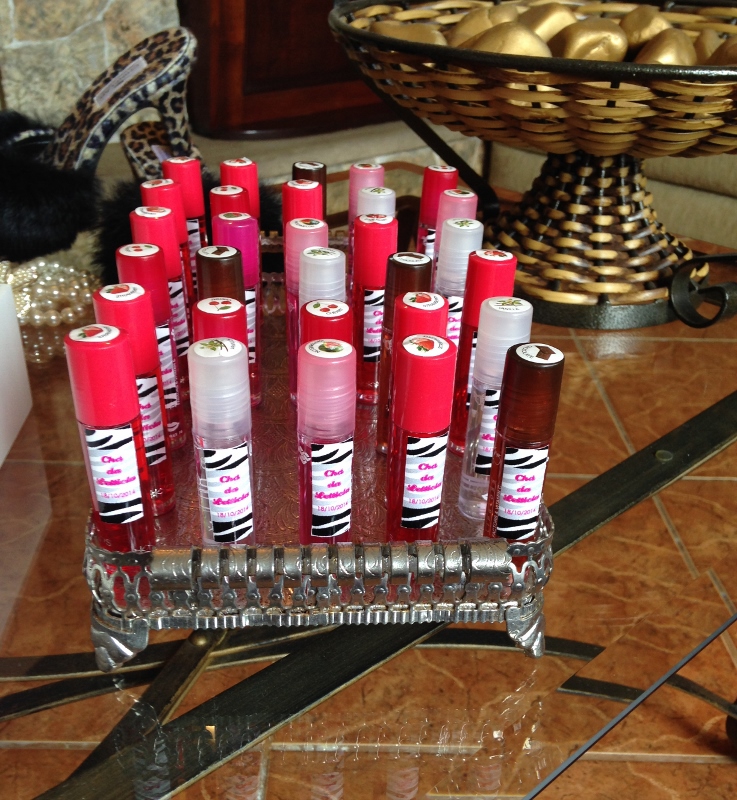 Lembrancinha brilho labial