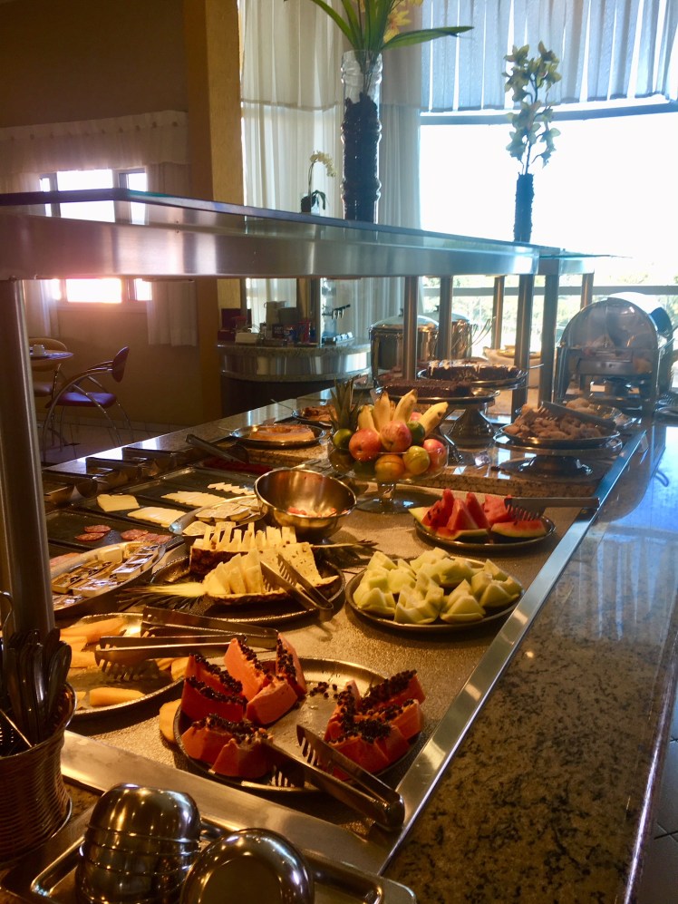 Café da manhã variado